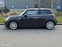MINI Cooper Mini 1.5 Chili Business Navi Airco Sfeerverlichting
