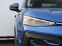 Volkswagen T-Roc Life First Edition 1.5 eTSI 116 PK | App Connect | Camera | 17" velgen | Camera | Stoelverwarming |