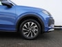 Volkswagen T-Roc Life First Edition 1.5 eTSI 116 PK | App Connect | Camera | 17" velgen | Camera | Stoelverwarming |