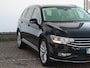 Volkswagen Passat Variant 1.5 TSI Elegance Business R | Afneembare trekhaak | Stoelverwarming | Achteruitrijcamera | Verwarmbare voorruit |