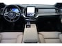Volvo XC90 T8 455PK AWD Ultra Bright Executive Ed. Trekhaak | Gelam. Glas | 22" | Massage/ventilatie | HUD | B&W Audio