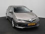 Toyota Auris 1.8 Hybrid Executive | LED Verlichting | Navigatie | Dealer Onderhouden |