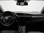 Toyota Auris 1.8 Hybrid Executive | LED Verlichting | Navigatie | Dealer Onderhouden |