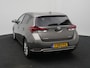 Toyota Auris 1.8 Hybrid Executive | LED Verlichting | Navigatie | Dealer Onderhouden |
