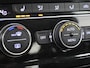 Volkswagen Golf 1.2 TSI Highline 110 PK | Trekhaak  | Achteruitrijcamera | Navigatie | Stoelverwarming | DAB | 17"LMV