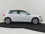 Volkswagen Golf 1.2 TSI Highline 110 PK | Trekhaak  | Achteruitrijcamera | Navigatie | Stoelverwarming | DAB | 17"LMV