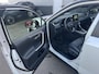 Toyota RAV4 2.5 Hybrid AWD Bi-Tone edition Trekhaak, Schuif/kanteldak, Dodehoekdetectie, Stoelverwarming, JBL, Navigatie