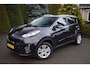 Kia Sportage 1.6 GDI DynamicLine 132 PK Navi Camera Clima Cruise Sportst 2x PDC LMV Dodehoek Rijbaan Assist Apple Carplay ENZ.
