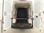 Volkswagen Crafter 35 2.0 TDI L3H3 Highline EURO VI 140 pk Automaat | Verlengde garantie | Navigatie | Parkeersensoren | Achteruitrijcamera | Cruise control |