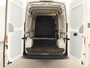 Volkswagen Crafter 35 2.0 TDI L3H3 Highline EURO VI 140 pk Automaat | Verlengde garantie | Navigatie | Parkeersensoren | Achteruitrijcamera | Cruise control |