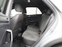 Volkswagen T-Roc 1.5 TSI R-Line 150 PK | R-Line | Automaat | Stoelverwarming | Navigatie | Trekhaak | Digitale Cockpit | ErgoActive-Bestuurdersstoel Met Massage | Achteruitrijcamera |