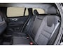 Volvo V60 T6 Plug-in hybrid AWD Core Bright - IntelliSafe Assist & Surround - 360º Camera - Harman/Kardon audio - Verwarmde voorstoelen, stuur & achterbank - Parkeersensoren voor & achter - Extra getint glas - 19' LMV