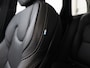 Volvo XC60 T8 PLUG-IN HYBRID ULTRA DARK LUCHTVERING 22INCH MASSAGE SCHUIFDA