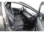 Toyota Corolla 2.0 Hybrid Executive | Stoelverwarming | Parkeersensoren | Navigatie |