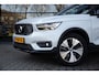 Volvo XC40 2.0 T4 AWD Inscription , Panoramadak, Trekhaak, Harman/Kardon,