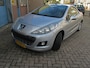 Peugeot 207 CC |1.6 THP|Sport| 2 deurs|Cabrio|elektrisch bedienbaar top|lederen stuurwiel|licht metalen velgen