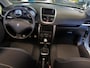 Peugeot 207 CC |1.6 THP|Sport| 2 deurs|Cabrio|elektrisch bedienbaar top|lederen stuurwiel|licht metalen velgen
