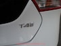 Volvo V40 2.0 T4 Business Sport R-DESIGN / CRUISE / VOORSTOELEN VERWARMD / BLUETOOTH