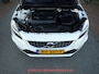 Volvo V40 2.0 T4 Business Sport R-DESIGN / CRUISE / VOORSTOELEN VERWARMD / BLUETOOTH