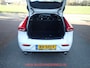 Volvo V40 2.0 T4 Business Sport R-DESIGN / CRUISE / VOORSTOELEN VERWARMD / BLUETOOTH