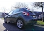 Peugeot 208 1.2 VTi 82PK 5D Allure Climatronic LM Velgen Navigatie