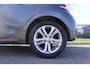 Peugeot 208 1.2 VTi 82PK 5D Allure Climatronic LM Velgen Navigatie