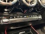 Mercedes-Benz GLB 200 Business Solution AMG | Panorama / Schuifdak | Navigatie | Android+Apple Carplay | Camera+PDC | Trekhaak |