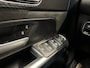 Mercedes-Benz GLB 200 Business Solution AMG | Panorama / Schuifdak | Navigatie | Android+Apple Carplay | Camera+PDC | Trekhaak |