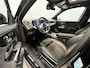 Mercedes-Benz GLB 200 Business Solution AMG | Panorama / Schuifdak | Navigatie | Android+Apple Carplay | Camera+PDC | Trekhaak |