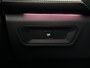 Lynk & Co 01 More | Adaptieve Cruise Control | Dodehoekdetectie | Panoramadak | Stoelverwarming | Stuurverwarming | Infinity Premium Audio Systeem| Apple Carplay/Android Auto | 360 graden Camera | 15,4 inch middendisplay | Elektrisch/Schuifkanteldak | 20 inch lichtmetalen velgen | Lederen bekleding | Elektrisch bedienbare achterklep