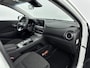 Hyundai Kona Electric EV Comfort 64 kWh 204PK | Navigatie | Climate Control | 17” Inch Velgen | Adaptieve Cruise Control | Achteruitrijcamera | Apple CarPlay & Android Auto