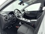 Hyundai Kona Electric EV Comfort 64 kWh 204PK | Navigatie | Climate Control | 17” Inch Velgen | Adaptieve Cruise Control | Achteruitrijcamera | Apple CarPlay & Android Auto