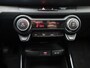 Kia Stonic 1.0 T-GDi MHEV DynamicLine | Apple Carplay / Android Auto | Parkeer sensoren | Navigatie | Camera | Sfeerverlichting | Cruise control | Climate control | DAB |