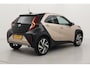 Toyota Aygo X 1.0 VVT-i MT Envy | Apple Carplay / Android Auto | LED | Adaptive Cruise | Clima | Parkeersensoren voor/achter | Camera | 18 inch