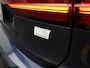 Volvo V90 T6 Plug-in hybrid AWD Ultra Dark Automaat | Panoramadak | Harman Kardon | Head-up | Leder | Navigatie | Stoel/stuurverwarming | Climate control | PDC | LMV | Schuifdak | LED | Camera | DAB |