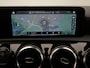 Mercedes-Benz A-klasse 250 e AMG Line | AMG-styling | Apple/Android Play | Camera | Adaptive Cruise | Keyless | LED | Navi | PDC V+A | Ambiente Verlichting | Virtual Cockpit | Rijsassistentiepakket Plus | 12 Maand BOVAG Garantie! |