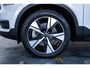 Volvo XC40 T4 Recharge R-Design | Electrische Bedienbare Voorstoelen | Panoramadak | Adaptive Cruise Control | Parkeersensoren voor + achter | Parkeercamera | Stoelverwarming | Harman Kardon Premium Audio | Volvo on Call