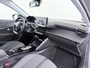 Peugeot 208 Hybrid e-DCS6 Allure RIJKLAARPRIJS | FABRIEKSGARANTIE t/m 03-2027 | TOPSTAAT! | KEYLESS ENTRY | APPLE CARPLAY-ANDROID AUTO| PARKEERSENSOREN VOOR EN ACHTER |