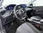 Peugeot 208 Hybrid e-DCS6 Allure RIJKLAARPRIJS | FABRIEKSGARANTIE t/m 03-2027 | TOPSTAAT! | KEYLESS ENTRY | APPLE CARPLAY-ANDROID AUTO| PARKEERSENSOREN VOOR EN ACHTER |
