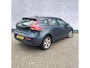 Volvo V40 2.0 T2 Nordic+ | Stoelverwarming Voor | Parkeerverwarming | Parkeersensoren Achter | LED Koplampen | Navigatie | Verwarmde Voorruit |
