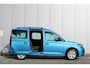 Volkswagen Caddy Combi Life 1.5 TSI 115pk 5-Pers. Hand-6 | Cruise control | Navigatie | Trekhaak | Allseason banden |
