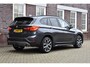 BMW X1 xDrive20i Centennial High Executive Wij zijn op afspraak geopend! Graag bellen voor uw komst.