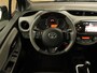 Toyota Yaris 1.0 VVT-i Trend - BI-TONE - ACHTERUITRIJCAMERA - AUTOMATISCH GEREGELDE AIRCO - AUTO HOMMEL ONDERHOUDEN - LICHTMETALEN VELGEN -