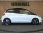Toyota Yaris 1.0 VVT-i Trend - BI-TONE - ACHTERUITRIJCAMERA - AUTOMATISCH GEREGELDE AIRCO - AUTO HOMMEL ONDERHOUDEN - LICHTMETALEN VELGEN -