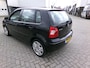 Volkswagen Polo 1.4-16V Highline