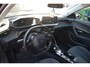 Peugeot 2008 1.2 PureTech Allure Pack Carplay | Keyless | DAB | Getinte ramen | Clima | PDC