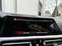 BMW 3-Serie 330i Executive Edition M Aut. Leder/Head Up/LED/Car Play/Climate/Cruise/18 Inch/Camera/Key Less/PDC/Navi/Apk 01-2027