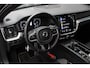Volvo V60 2.0 B3 R-Design | Panoramadak | Semi elek. trekhaak | Dealer-onderhouden | Premium audio by Harman Kardon | Elek. bed. voorstoelen met geheugen | Verwarmbare voorstoelen | Verwarmbaar stuurwiel | Blind spot | Keyless entry | DAB | Apple carplay | Elektrische achterklep | Achterbank verwarmbaar |