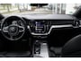 Volvo V60 2.0 B3 R-Design | Panoramadak | Semi elek. trekhaak | Dealer-onderhouden | Premium audio by Harman Kardon | Elek. bed. voorstoelen met geheugen | Verwarmbare voorstoelen | Verwarmbaar stuurwiel | Blind spot | Keyless entry | DAB | Apple carplay | Elektrische achterklep | Achterbank verwarmbaar |
