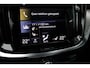 Volvo V60 2.0 B3 R-Design | Panoramadak | Semi elek. trekhaak | Dealer-onderhouden | Premium audio by Harman Kardon | Elek. bed. voorstoelen met geheugen | Verwarmbare voorstoelen | Verwarmbaar stuurwiel | Blind spot | Keyless entry | DAB | Apple carplay | Elektrische achterklep | Achterbank verwarmbaar |